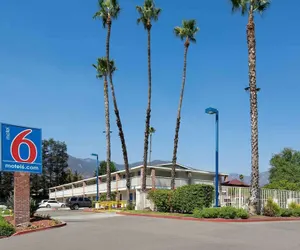 Photo 2 - Motel 6 Arcadia, CA - Los Angeles - Pasadena Area