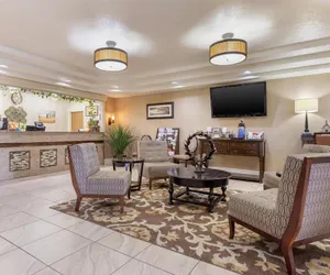 Photo 3 - Best Western Parsons Inn