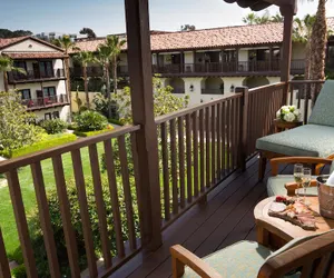 Photo 3 - Estancia La Jolla Hotel & Spa