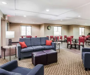 Photo 4 - Comfort Inn & Suites Moberly