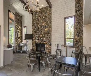 Photo 5 - The Inn at Truckee