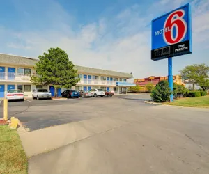 Photo 2 - Motel 6 Wichita, KS