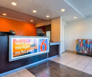 Photo 4 - Motel 6 Rowland Heights, CA - Los Angeles - Pomona