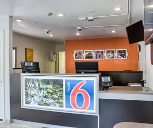 Photo 5 - Motel 6 Seattle, WA - South