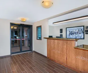 Photo 3 - Super 8 by Wyndham Fairfield