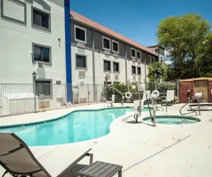 Photo 2 - Holiday Inn Express Airport - Tucson by IHG