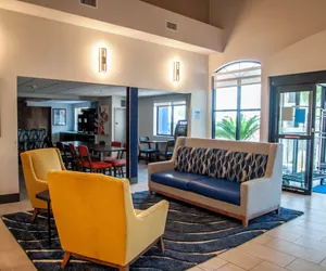 Photo 3 - Holiday Inn Express Airport - Tucson by IHG