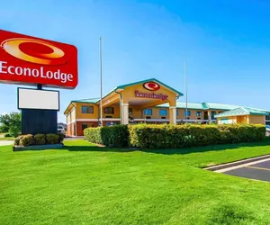 Photo 2 - Econo Lodge Prattville