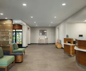 Photo 4 - Courtyard by Marriott Kokomo