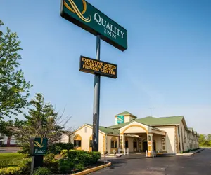 Photo 2 - Quality Inn Franklin I-65