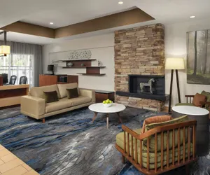 Photo 2 - Fairfield Inn By Marriott Orlando Airport