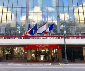 Photo 2 - Blake Hotel New Orleans, BW Signature Collection