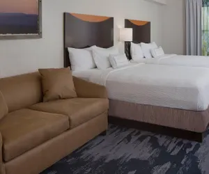 Photo 4 - Fairfield Inn & Suites Orlando Lake Buena Vista