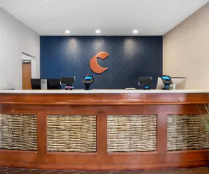 Photo 3 - Comfort Inn & Suites North Greenfield