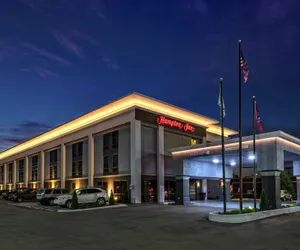 Photo 2 - Hampton Inn Tullahoma