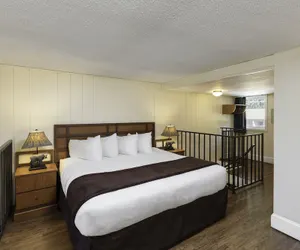 Photo 5 - River Terrace Resort & Convention Center