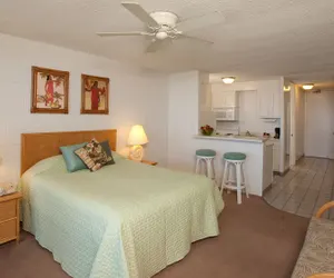 Photo 3 - Lahaina Shores