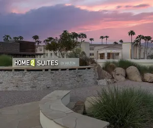 Photo 2 - Home2 Suites by Hilton Scottsdale Old Town