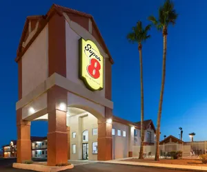 Photo 2 - Super 8 by Wyndham Tucson/Grant Road Area AZ