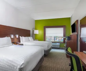 Photo 5 - Holiday Inn Express & Suites Augusta West - Ft Gordon Area, an IHG Hotel