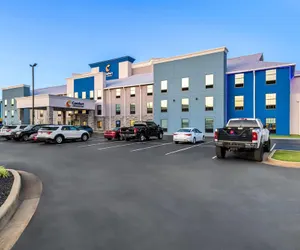 Photo 2 - Comfort Inn & Suites River City Decatur