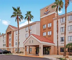 Photo 2 - Comfort Inn Chandler - Phoenix South I-10