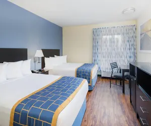 Photo 5 - Days Inn by Wyndham Macon I-75 North