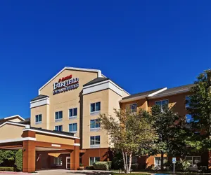 Photo 2 - Fairfield Inn and Suites by Marriott Austin Northwest/Domain