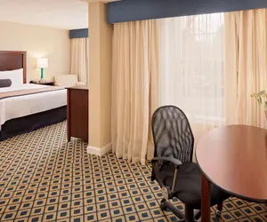 Photo 5 - Westford Regency Inn & Conference Center