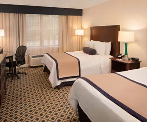Photo 4 - Westford Regency Inn & Conference Center