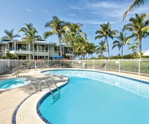 Photo 2 - Holua Resort