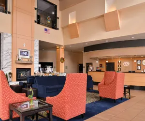 Photo 3 - Comfort Suites Airport Tukwila Seattle