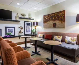 Photo 3 - Hampton Inn Clifton Park