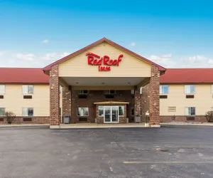 Photo 2 - Red Roof Inn Auburn