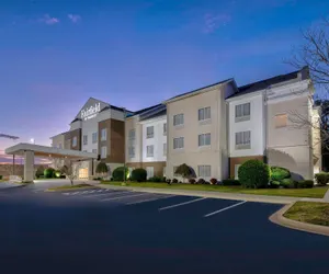 Photo 2 - Fairfield Inn & Suites by Marriott Greenwood