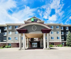 Photo 2 - Holiday Inn Express Hotel & Suites Grand Forks, an IHG Hotel