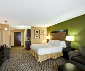 Photo 5 - Holiday Inn Express Hotel & Suites Christiansburg by IHG