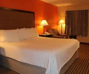 Photo 4 - Travelodge by Wyndham Bellmawr
