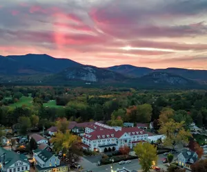 Photo 2 - Eastern Slope Inn Resort