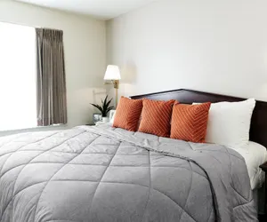 Photo 4 - InTown Suites Extended Stay Houston TX – Hobby Airport