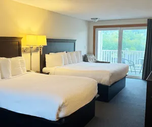 Photo 2 - Indian Head Resort