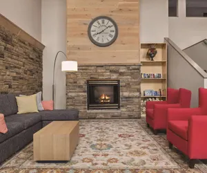 Photo 2 - Country Inn & Suites by Radisson, Cottage Grove, MN