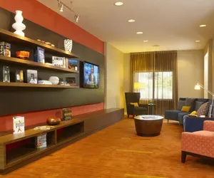 Photo 4 - Courtyard by Marriott Philadelphia Langhorne