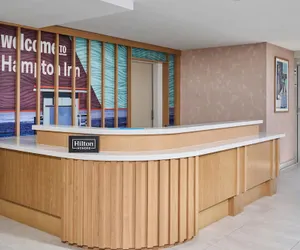 Photo 2 - Hampton Inn & Suites Hermosa Beach