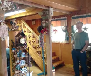 Photo 3 - Kennedys Red Barn Inn