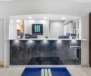 Photo 4 - MainStay Suites Madison Airport