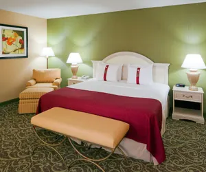 Photo 5 - Holiday Inn Chantilly-Dulles Expo Center, an IHG Hotel