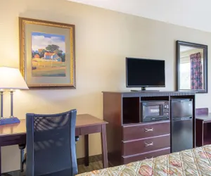 Photo 5 - Quality Inn Lexington