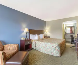 Photo 4 - Quality Inn Lexington