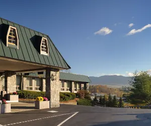 Photo 2 - Best Western Plus Waterbury - Stowe